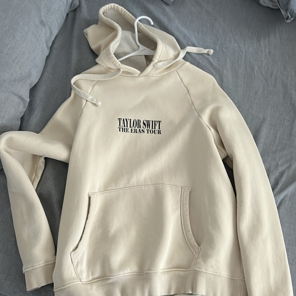 taylor swift hoodie - Picture 3 of 3